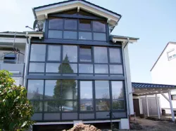 1-Glasfassade-Holz-Aluminium-Profile